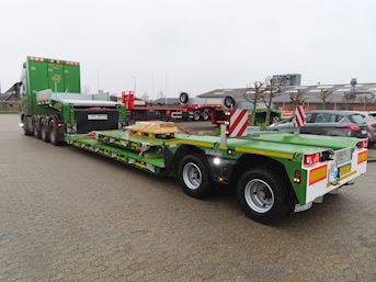 Goldhofer senge-trailer STZ-VL 2 A til Vognmand Lars Svith
